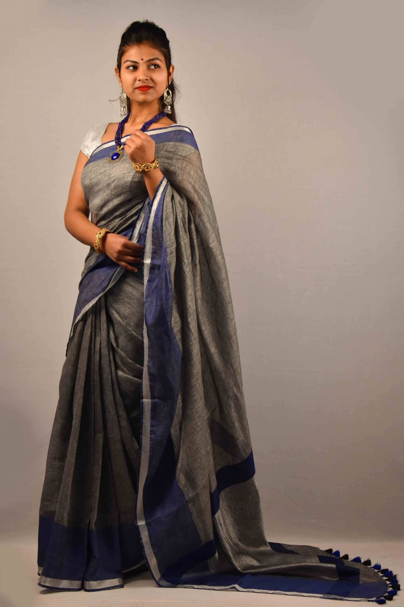 Grey Color Pure Linen Saree Ms Handloom